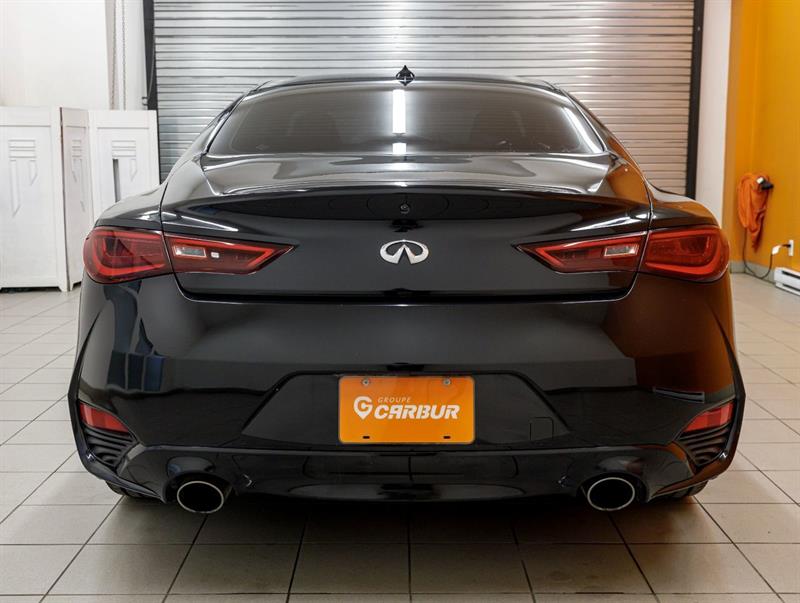 Infiniti Q60 8