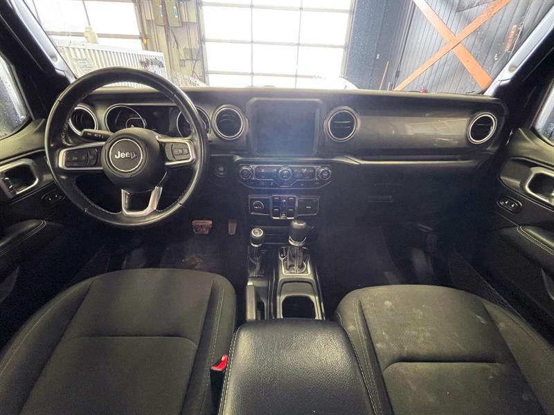 Jeep Wrangler Unlimited 12