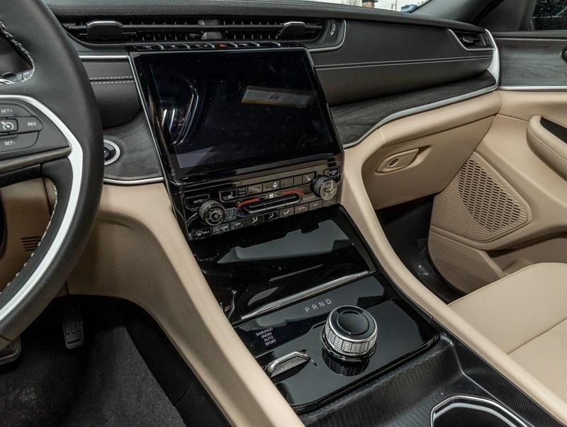 jeep Grand Cherokee L 2024 - 23