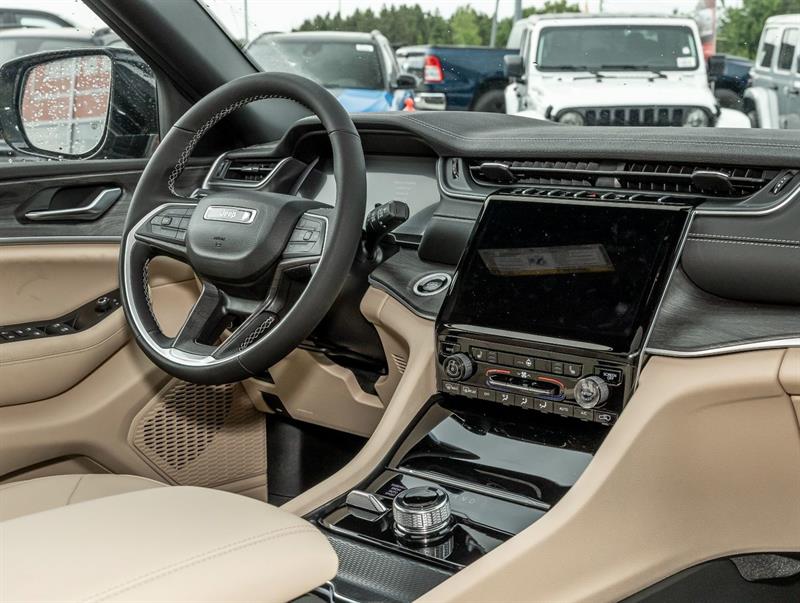 jeep Grand Cherokee L 2024 - 32