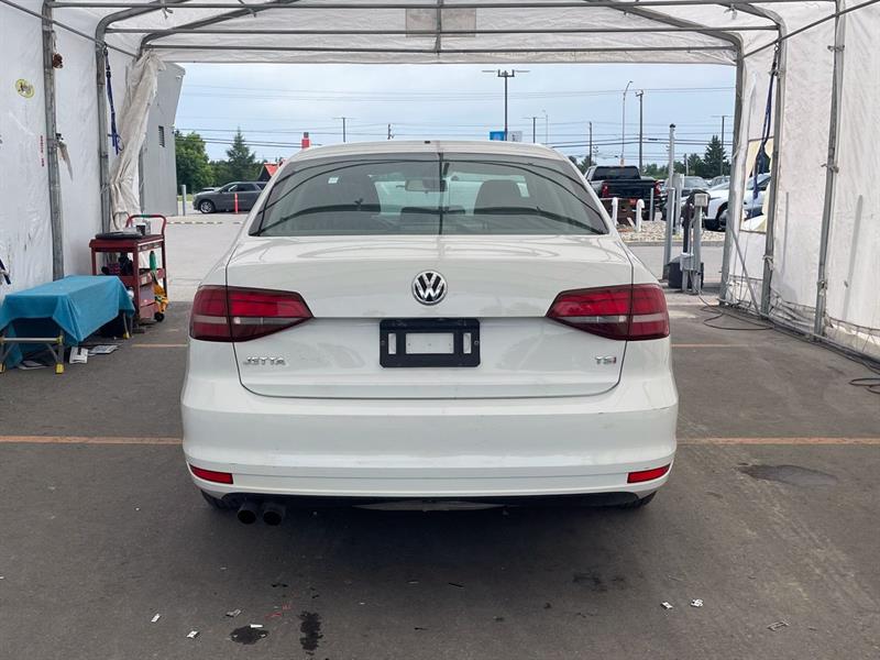 volkswagen Jetta 2016 - 6