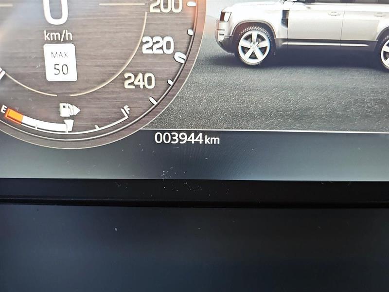 land rover Defender 2025 - 11