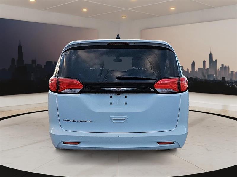 chrysler Grand Caravan 2022 - 3