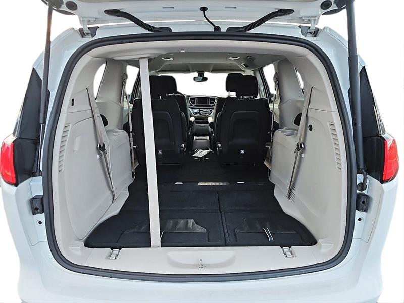 chrysler Grand Caravan 2022 - 6