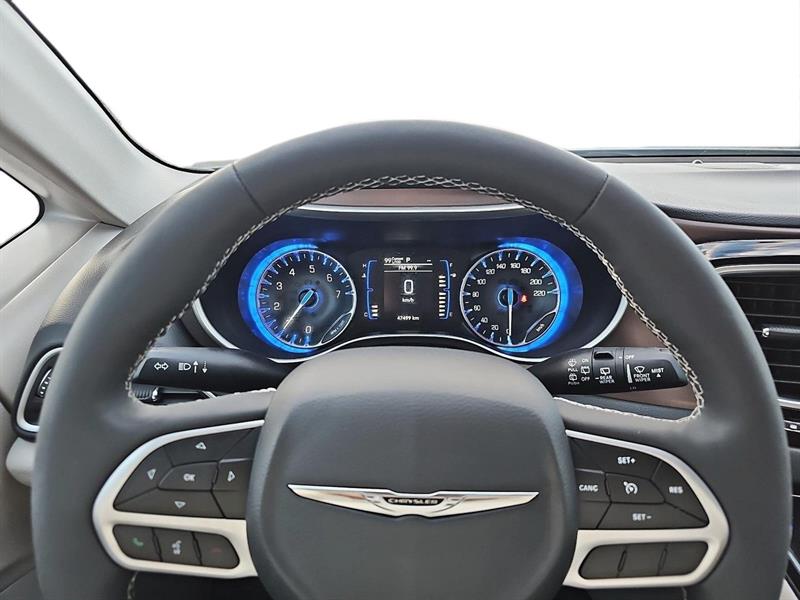 chrysler Grand Caravan 2022 - 13