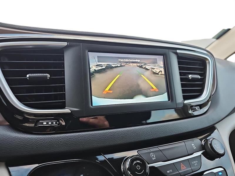 chrysler Grand Caravan 2022 - 15
