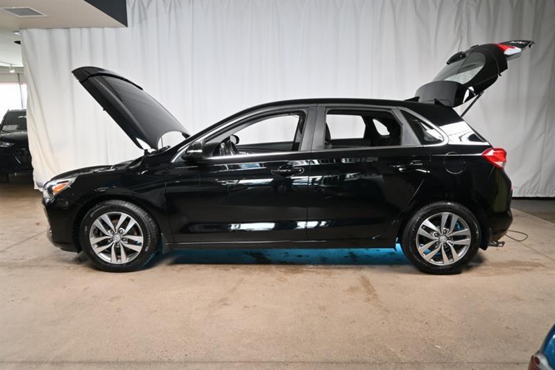 2018 Hyundai Elantra - Image 10