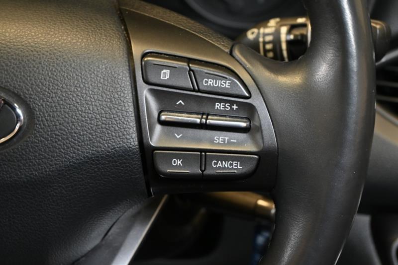 2018 Hyundai Elantra - Image 22