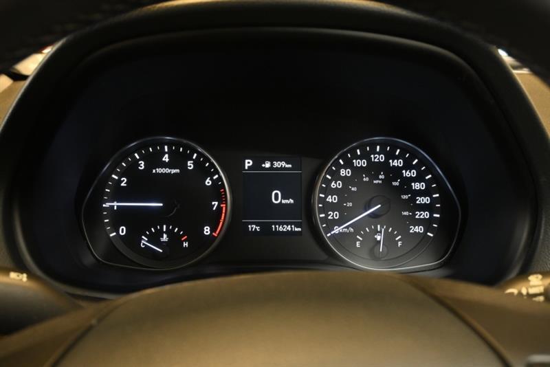 2018 Hyundai Elantra - Image 24