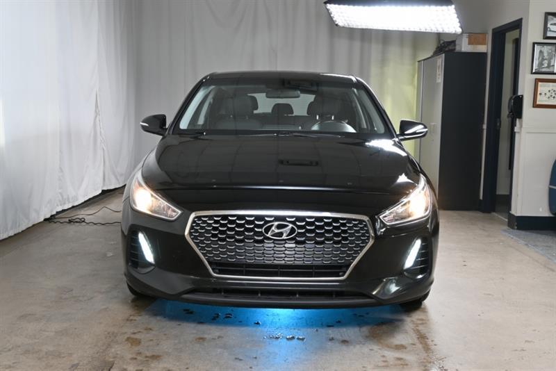 2018 Hyundai Elantra - Image 34