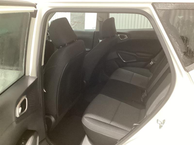 2021 Kia Soul - Image 13
