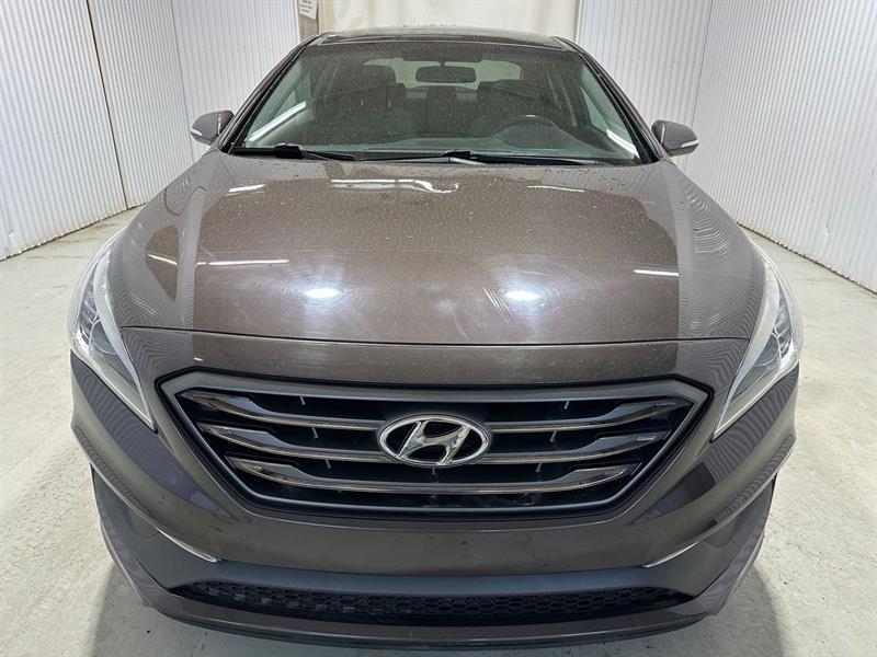 2016 Hyundai Sonata - Image 2