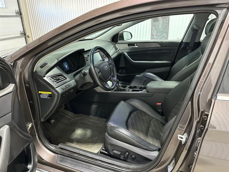 2016 Hyundai Sonata - Image 10