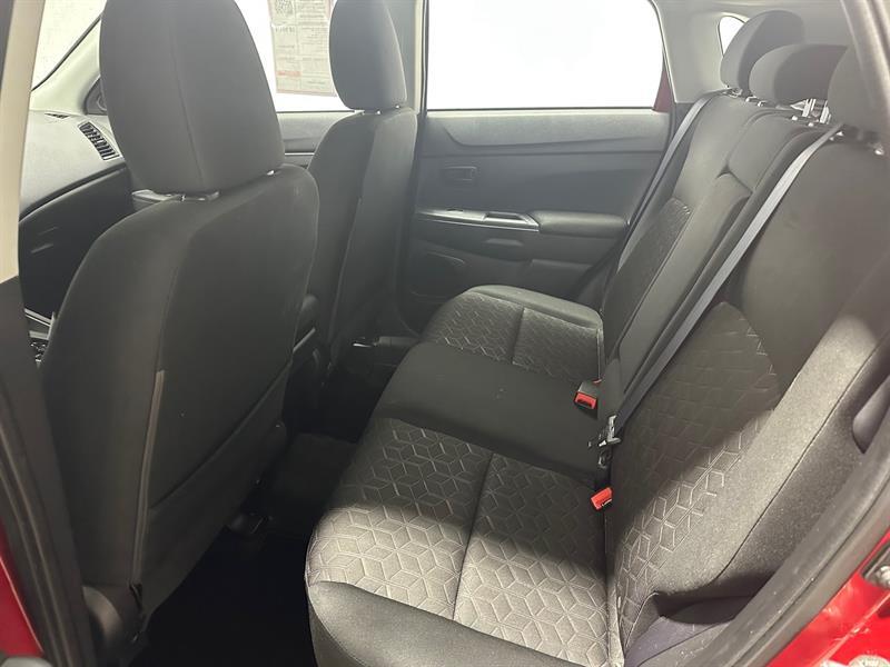 2020 Mitsubishi RVR - Image 14