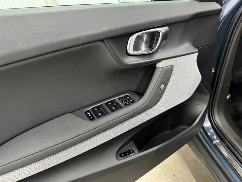 2021 Polestar 2 - Image 23
