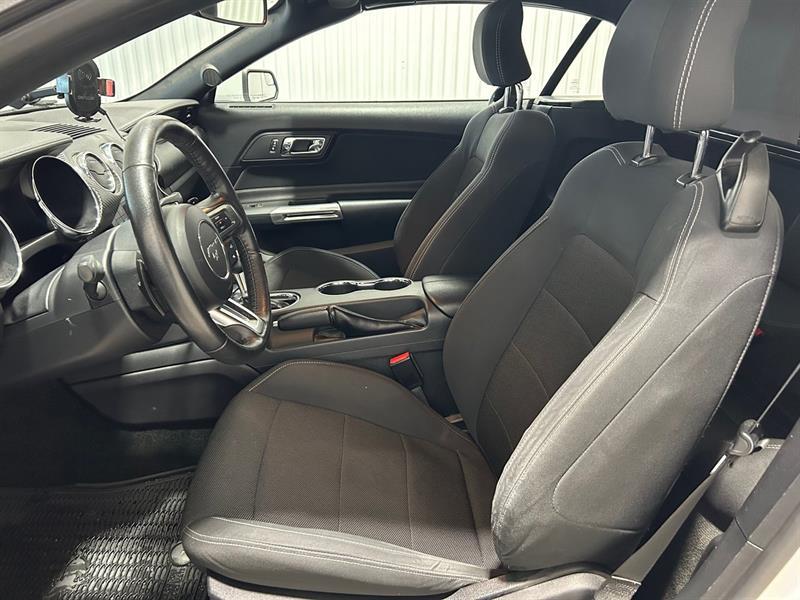 2016 Ford Mustang - Image 10