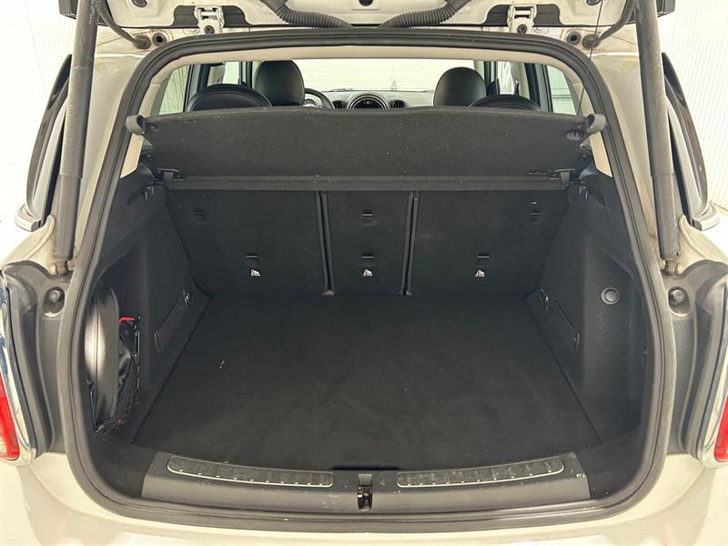 2018 Mini Countryman - Image 11