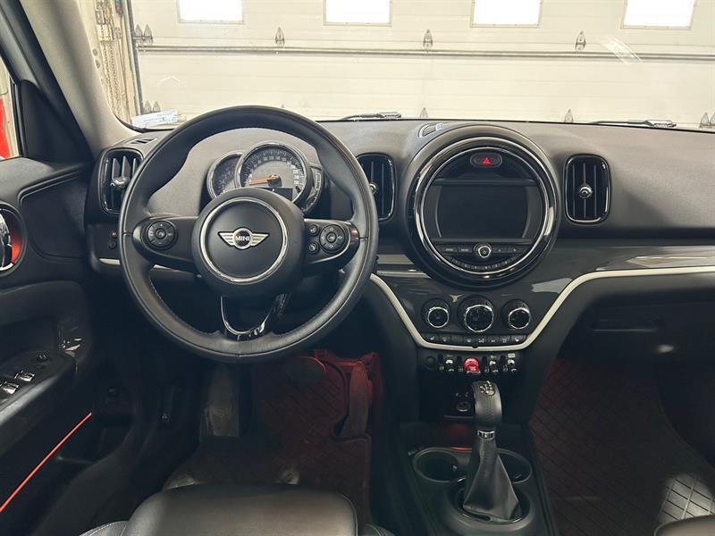 2018 Mini Countryman - Image 13