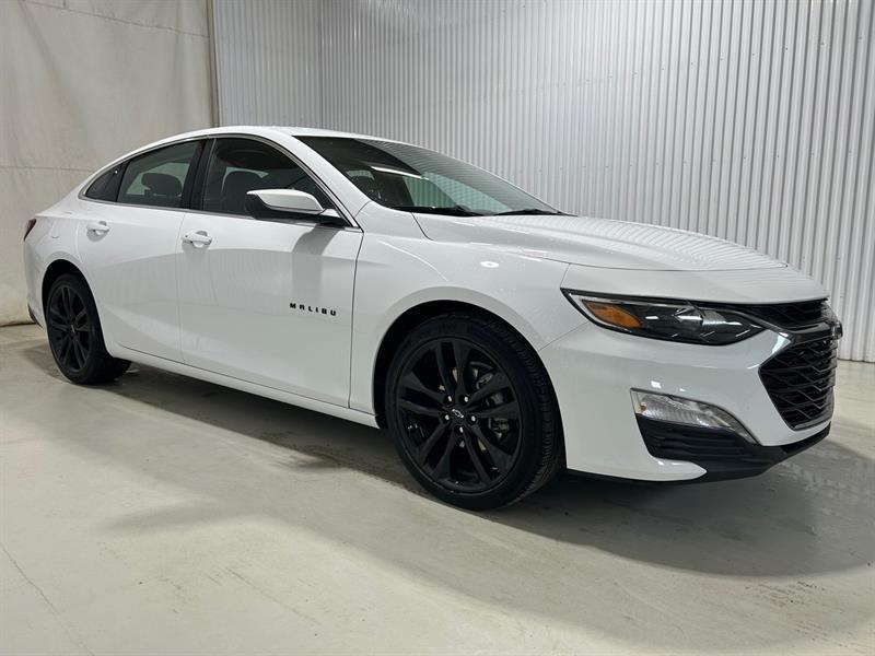 2024 Chevrolet Malibu - Image 2