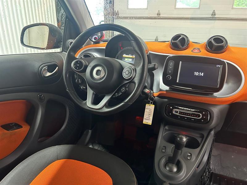 2018 Smart Fortwo - Image 14