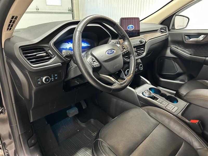 2020 Ford Escape - Image 13