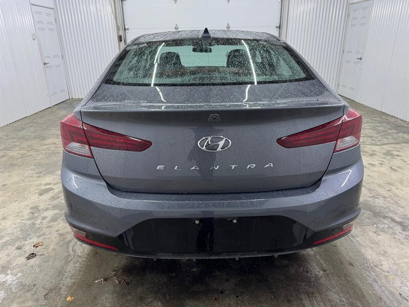 2020 Hyundai Elantra - Image 7