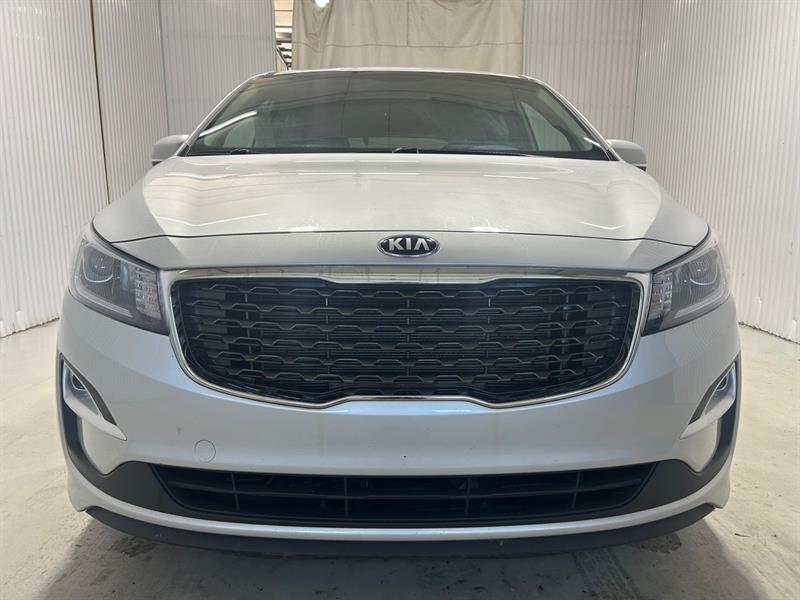 2020 Kia Sedona - Image 3