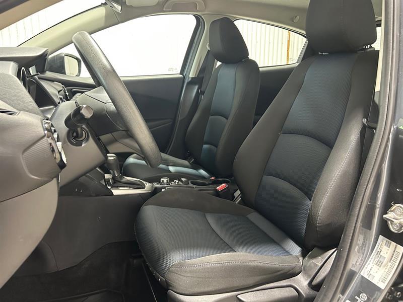 2020 Toyota Yaris - Image 5