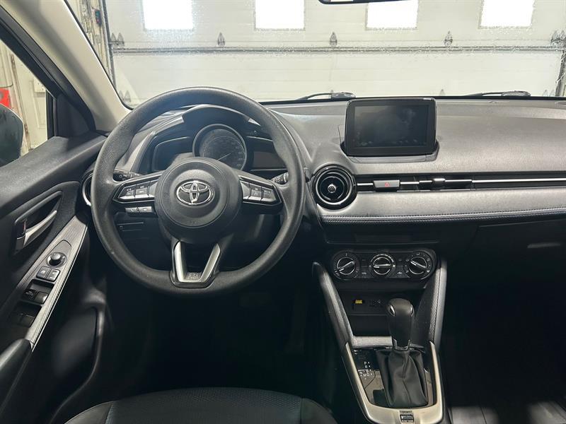 2020 Toyota Yaris - Image 12