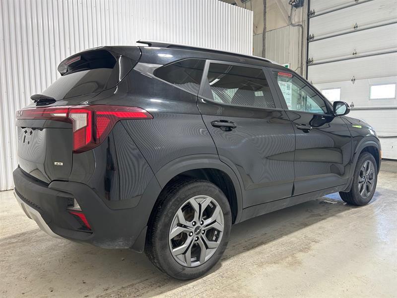 2024 Kia Seltos - Image 7