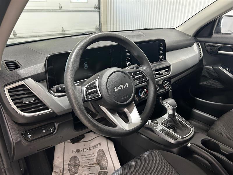 2024 Kia Seltos - Image 14