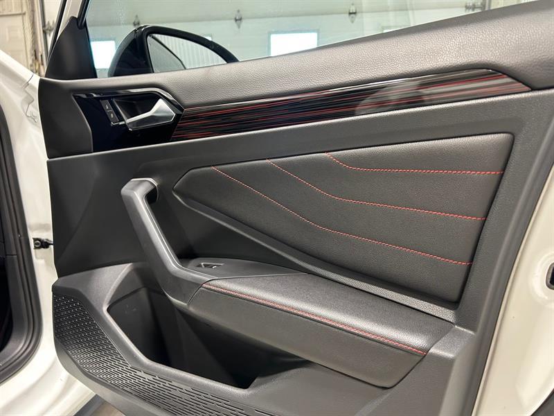 2024 Volkswagen Jetta - Image 21