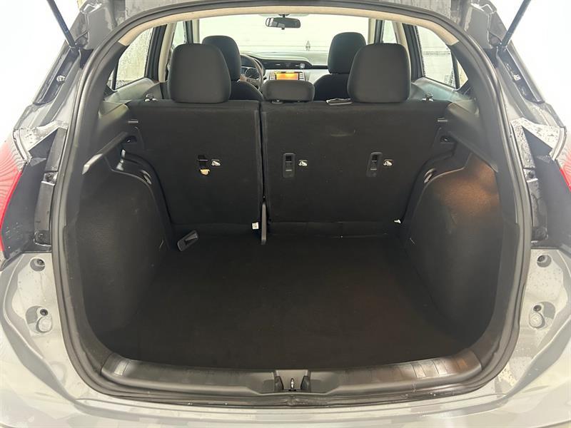 2024 Nissan Kicks - Image 17