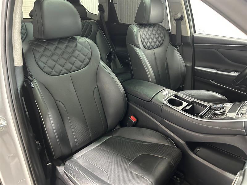 2021 Hyundai Santa Fe - Image 20