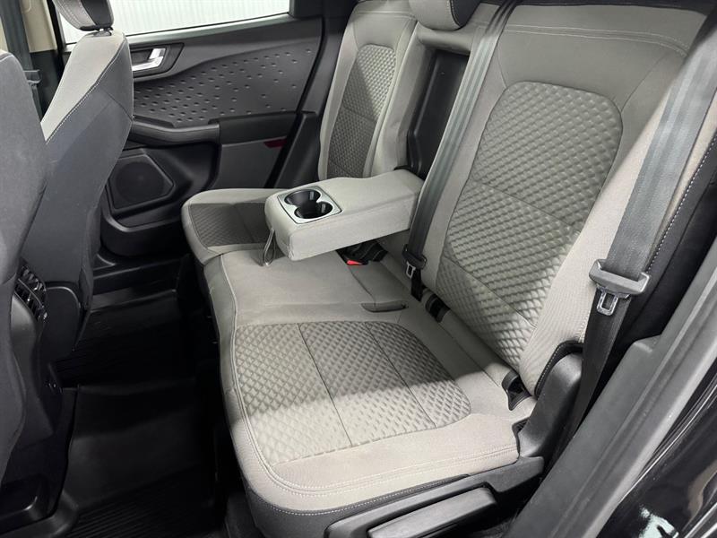 2020 Ford Escape - Image 17