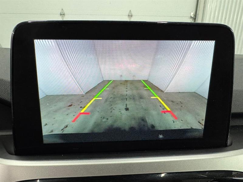 2020 Ford Escape - Image 26