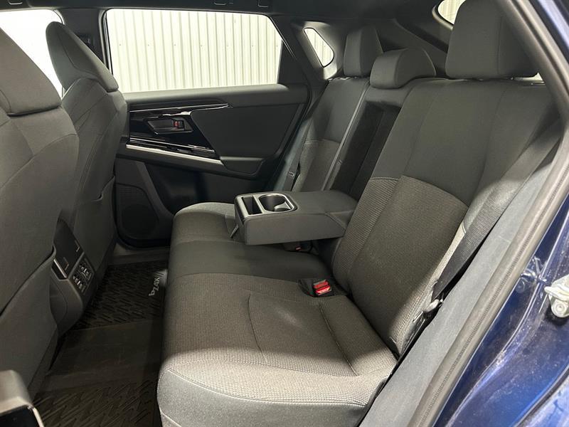 2023 Toyota BZ4X - Image 15