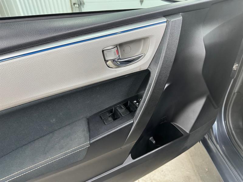 2016 Toyota Corolla - Image 22