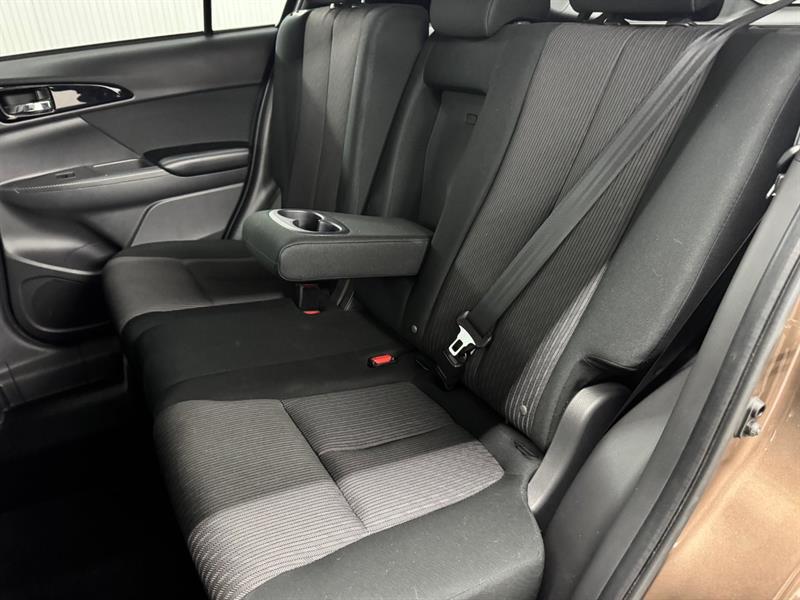 2022 Mitsubishi Eclipse - Image 16