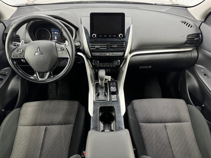 2022 Mitsubishi Eclipse - Image 18