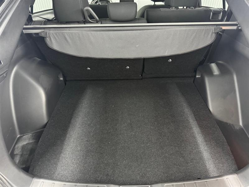 2022 Mitsubishi Eclipse - Image 22