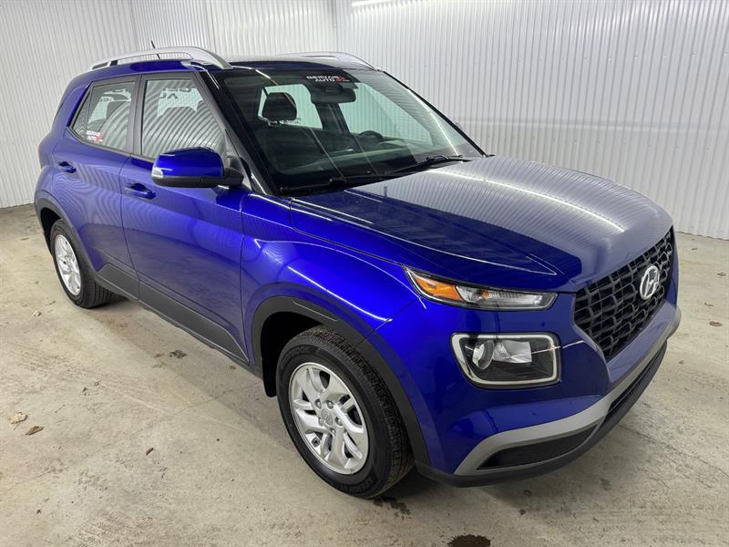 2023 Hyundai Venue - Image 4