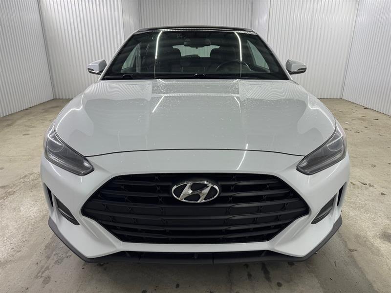 2020 Hyundai Veloster - Image 2
