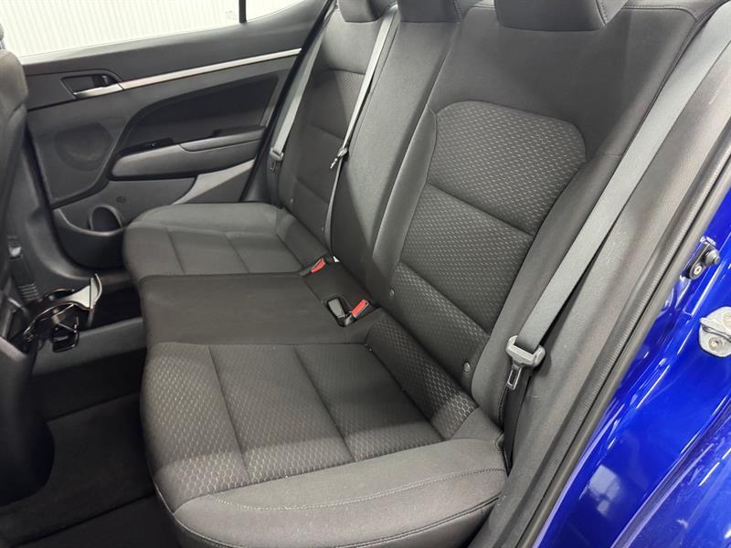 2020 Hyundai Elantra - Image 14
