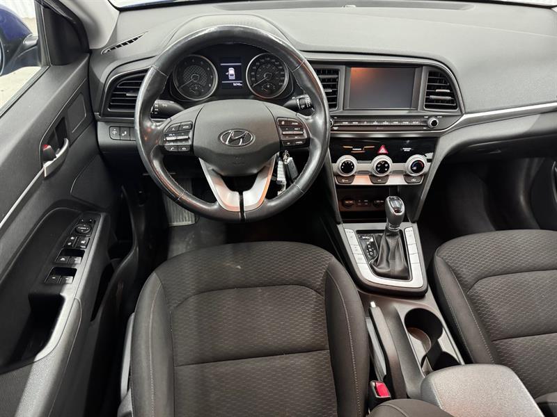 2020 Hyundai Elantra - Image 16