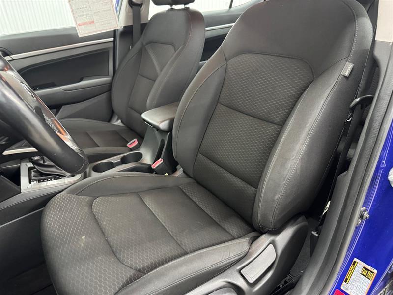 2020 Hyundai Elantra - Image 17