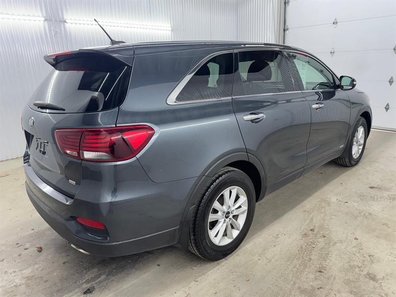 2020 Kia Sorento - Image 4