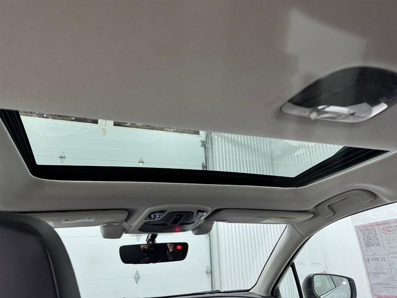 2020 Subaru Outback - Image 16