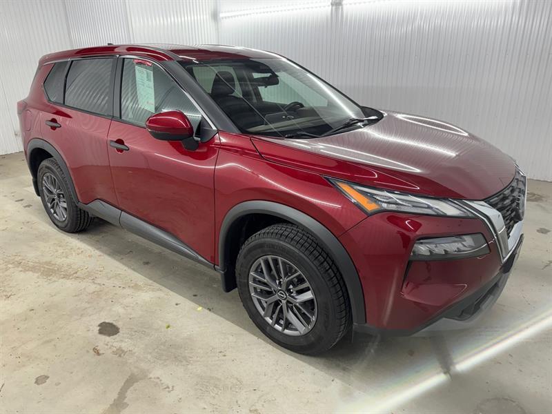 2023 Nissan Rogue - Image 2
