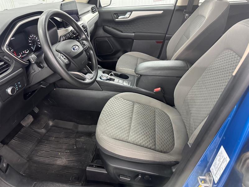 2020 Ford Escape - Image 12